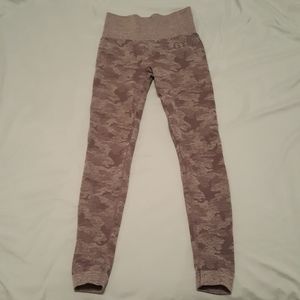 Gymshark camo leggings size XS(0-2)